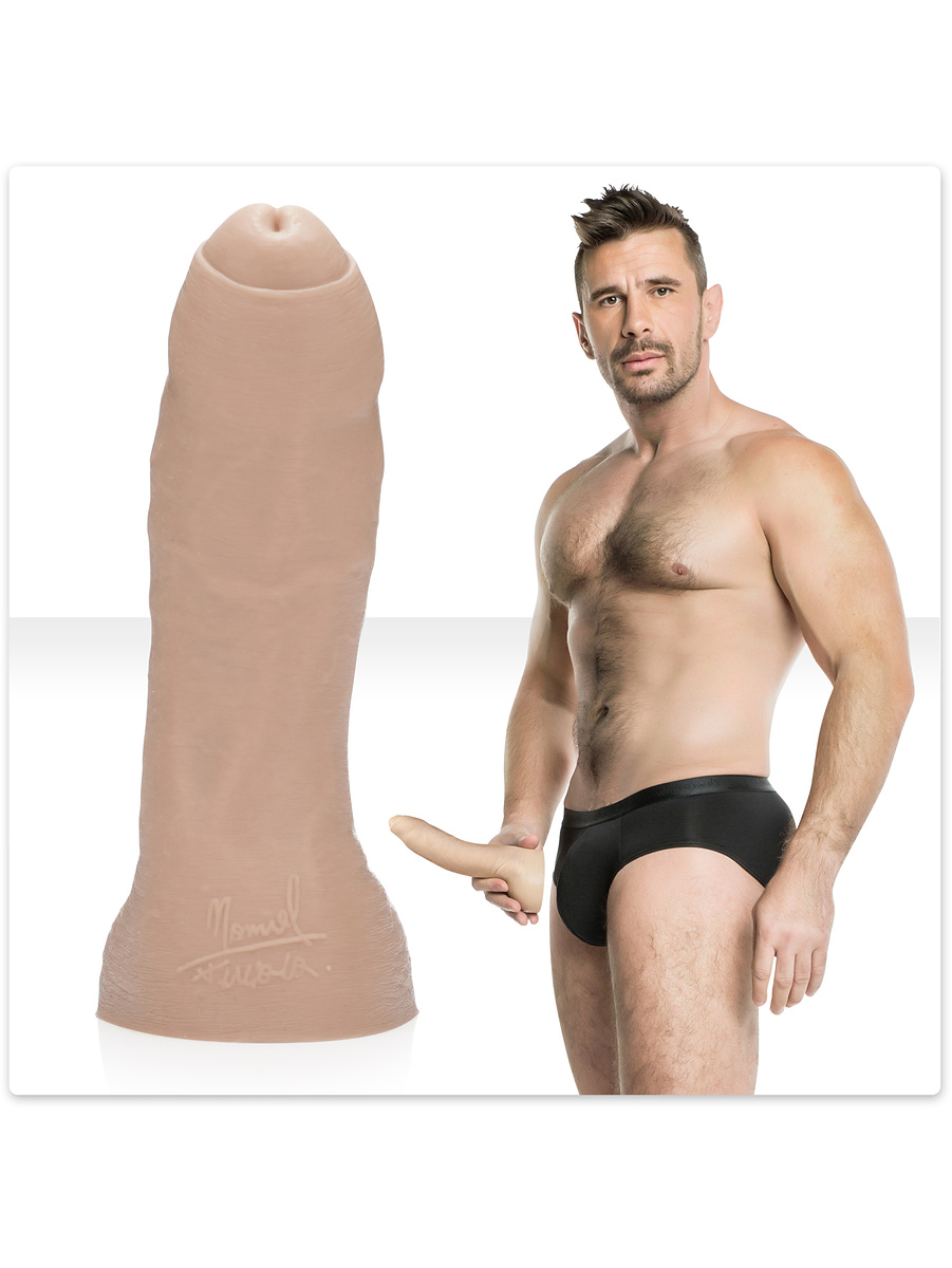 Fleshlight Guys: Manuel Ferrara, Dildo