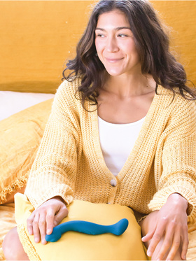 Lora Dicarlo: Sway, Dual Vibration Warming Massager