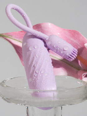 Svakom: Plume, Flexible Brush-Tail Bullet Vibrator